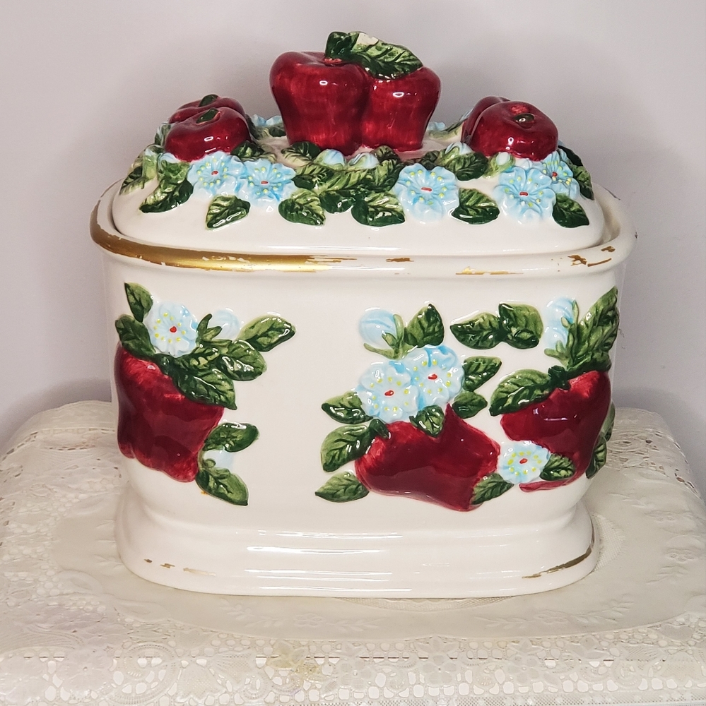 Vintage Cookie/storage holder